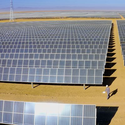 GQ-T tot zonopsporingssysteem, fotovoltaïsche beugel op de grond